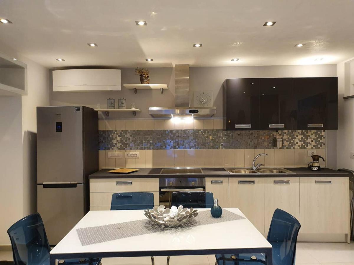 Casa Faenza Apartment อามาลฟี ภายนอก รูปภาพ